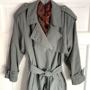 Nordstrom Gallery brand trench coat loaded with details - olive gray col…